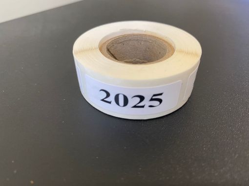 Picture of YEAR-WHT-B25 -"2025" TAX YEAR LABELS - BULK - WHITE GLOSS